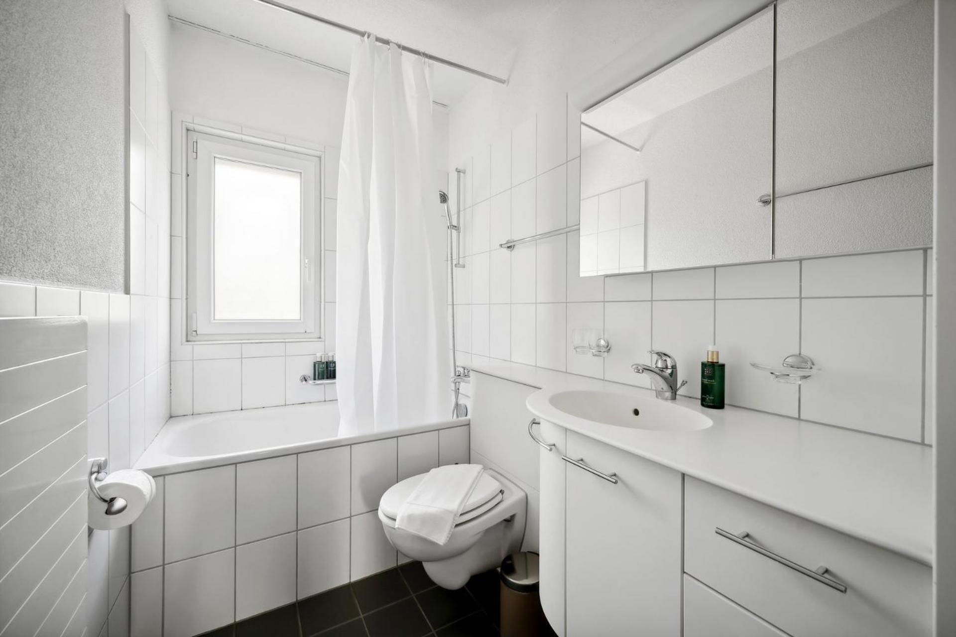 Comfortable Stay In Oerlikon 20 Minutes Away From Zurich Airport エクステリア 写真