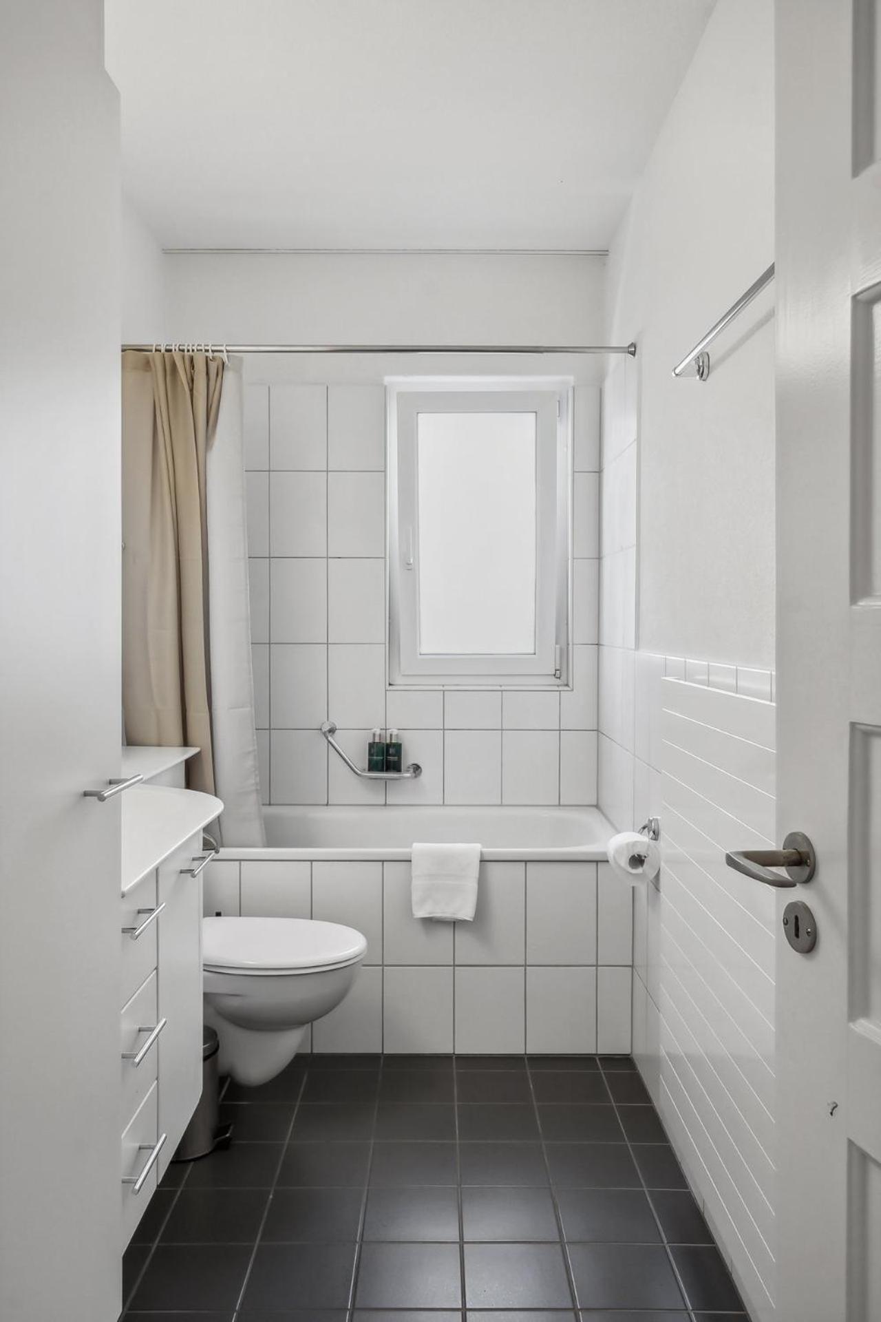 Comfortable Stay In Oerlikon 20 Minutes Away From Zurich Airport エクステリア 写真